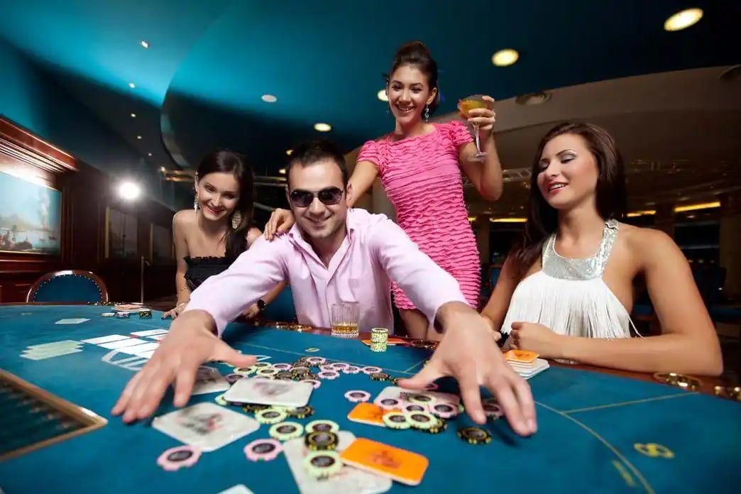Filipino player accessing live casino baccarat table on mobile phone